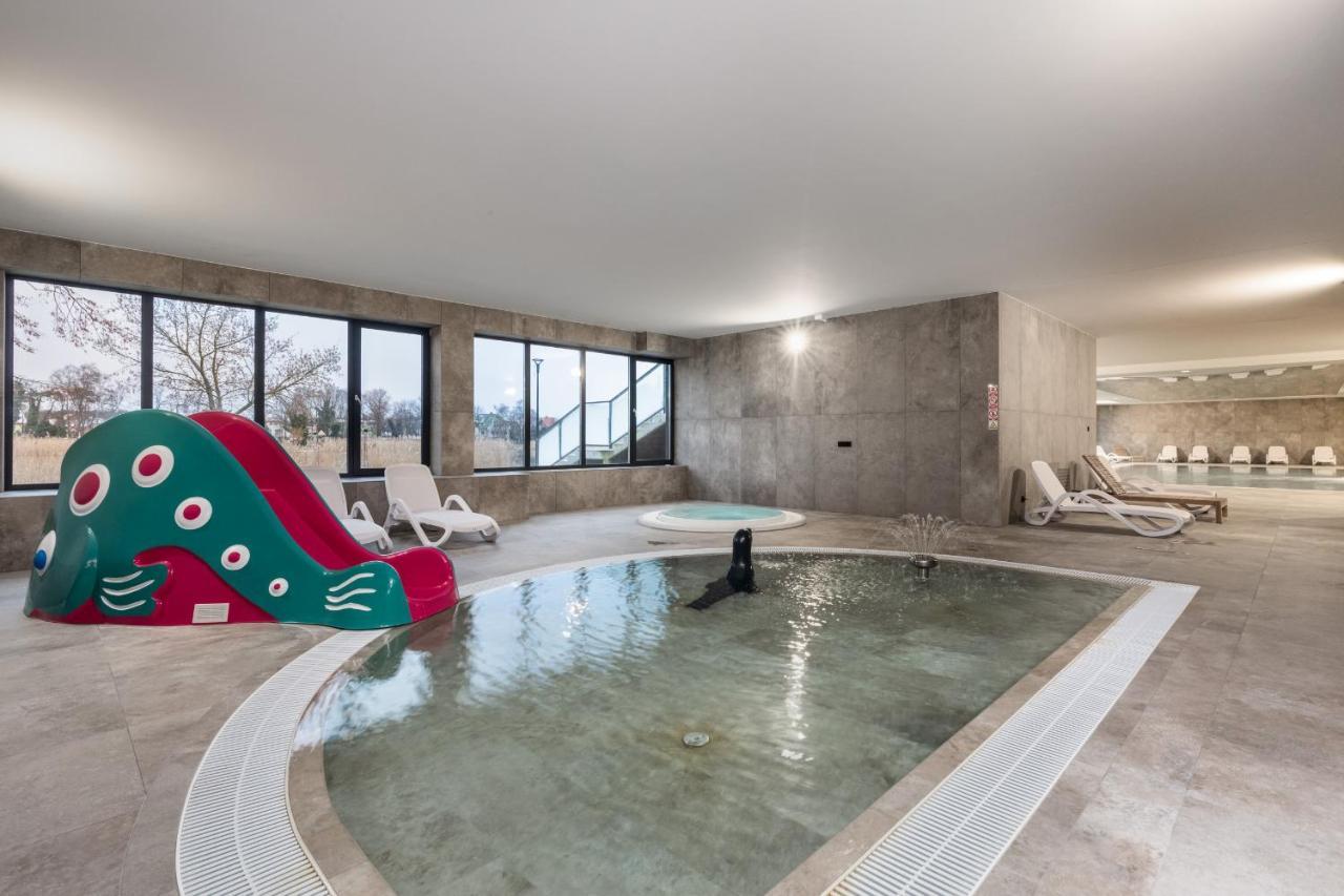 Apartment Wellness & Aquamarine By Renters *