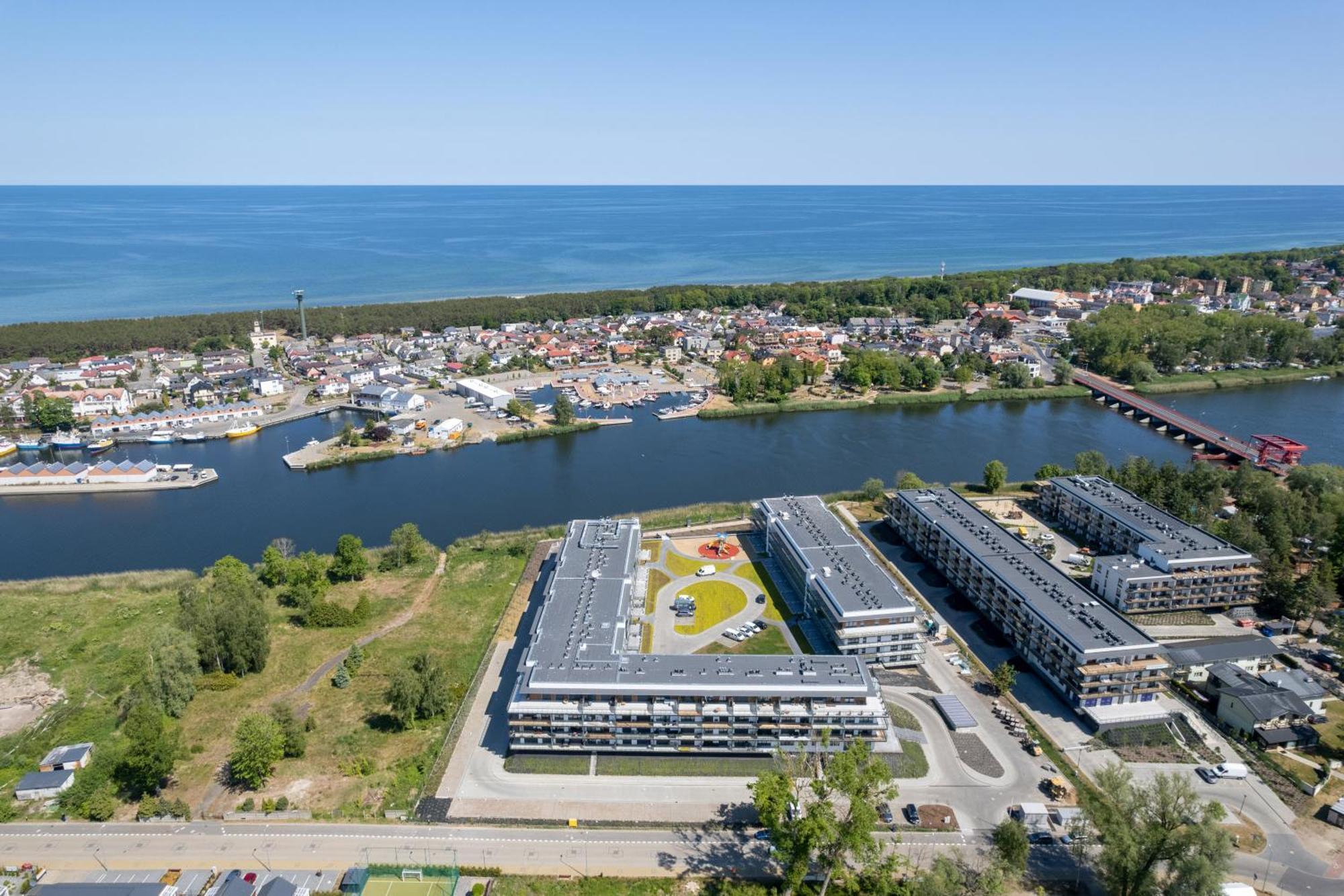 Apartment Wellness & Aquamarine By Renters